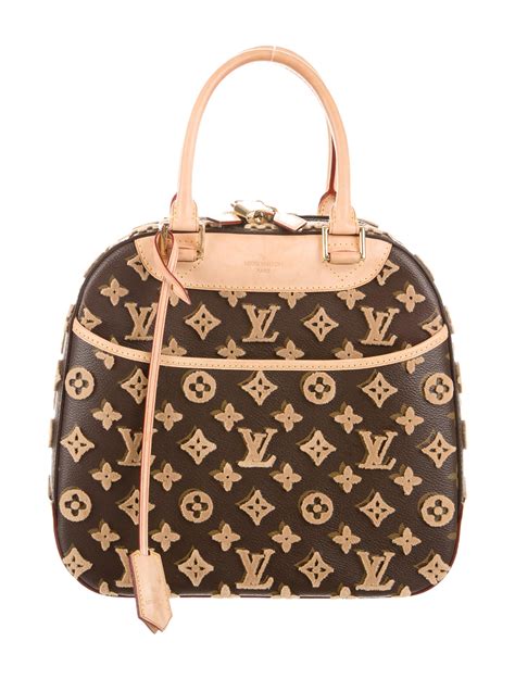 louis vuitton packing cube|louis vuitton cube bag.